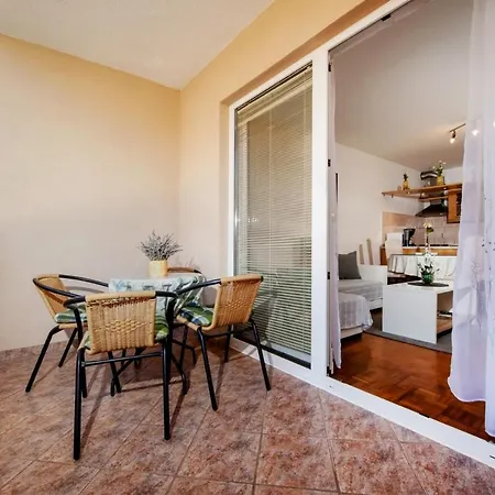With Parking Spaces - 20847 Apartamento *