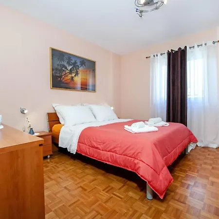 With Parking Spaces - 20847 Apartamento Rovinj